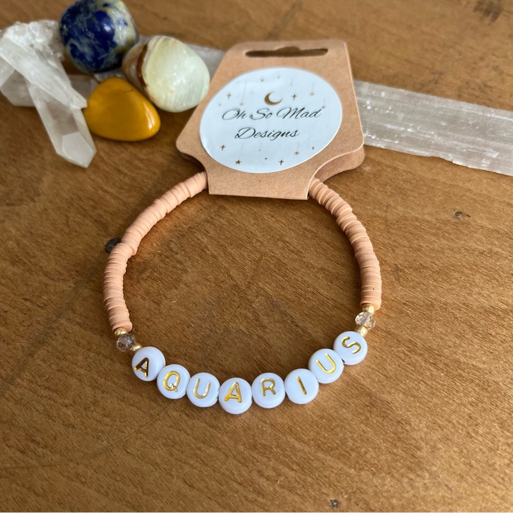 17cm Stretchy Zodiac Bracelets, Acrylic Gold letters, Peach Colored Clay Beads